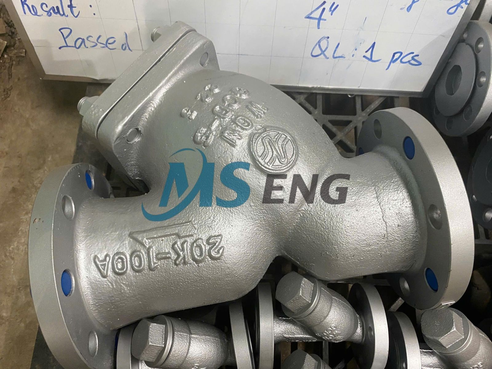 FLANGED STRAINER