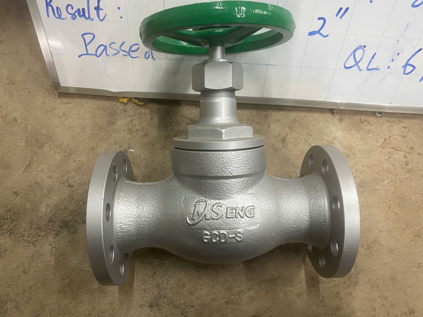 FLANGED GLOBE VALVE